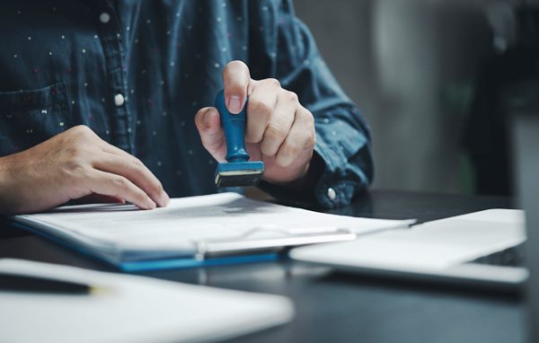 Переклад довідки з нотаріальним засвідченням. Київ